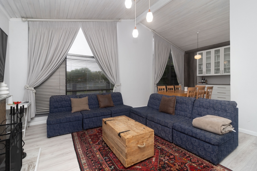 4 Bedroom Property for Sale in Ruwari Western Cape